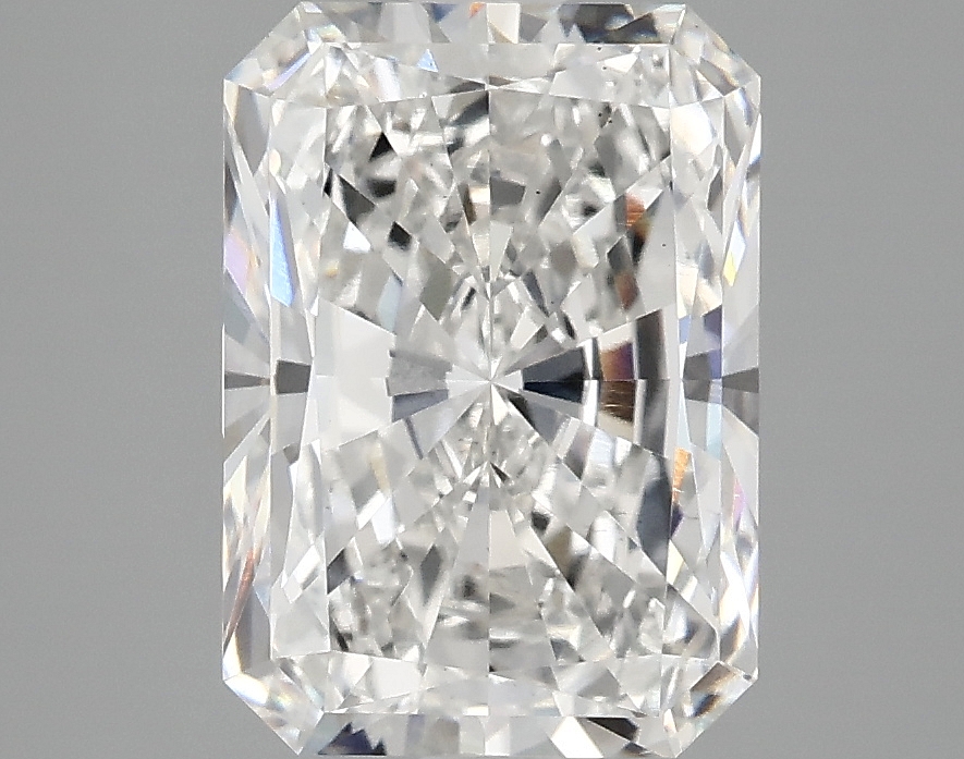 3.09 CT Radiant Diamond