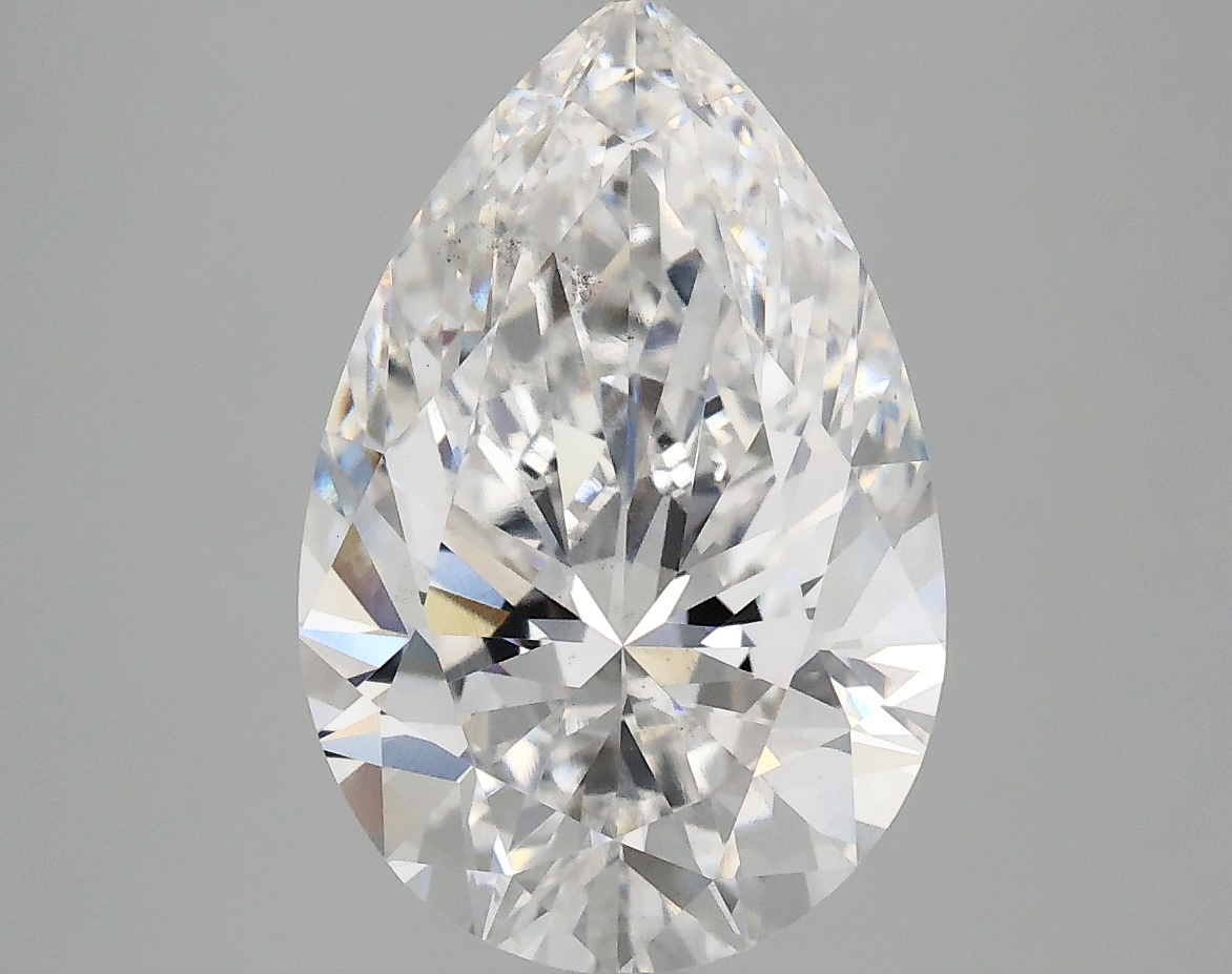 4.09 CT Pear Diamond