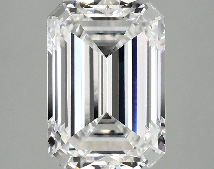 3.09 CT Emerald Diamond