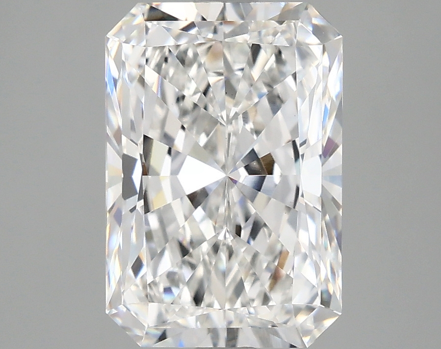3.08 CT Radiant Diamond