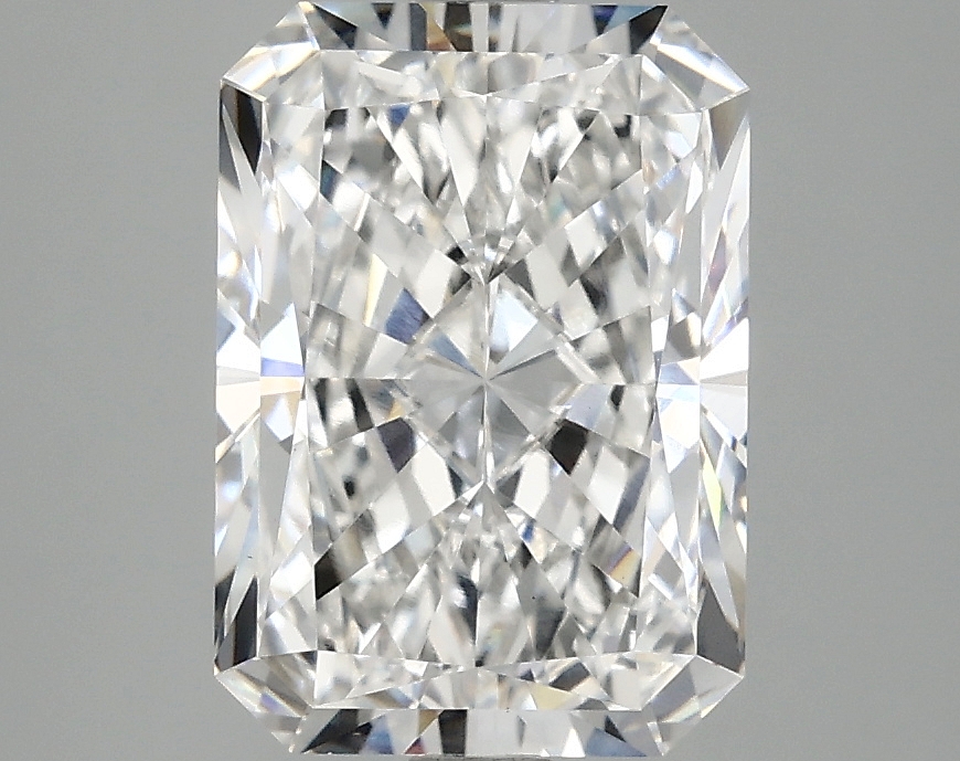 3.10 CT Radiant Diamond