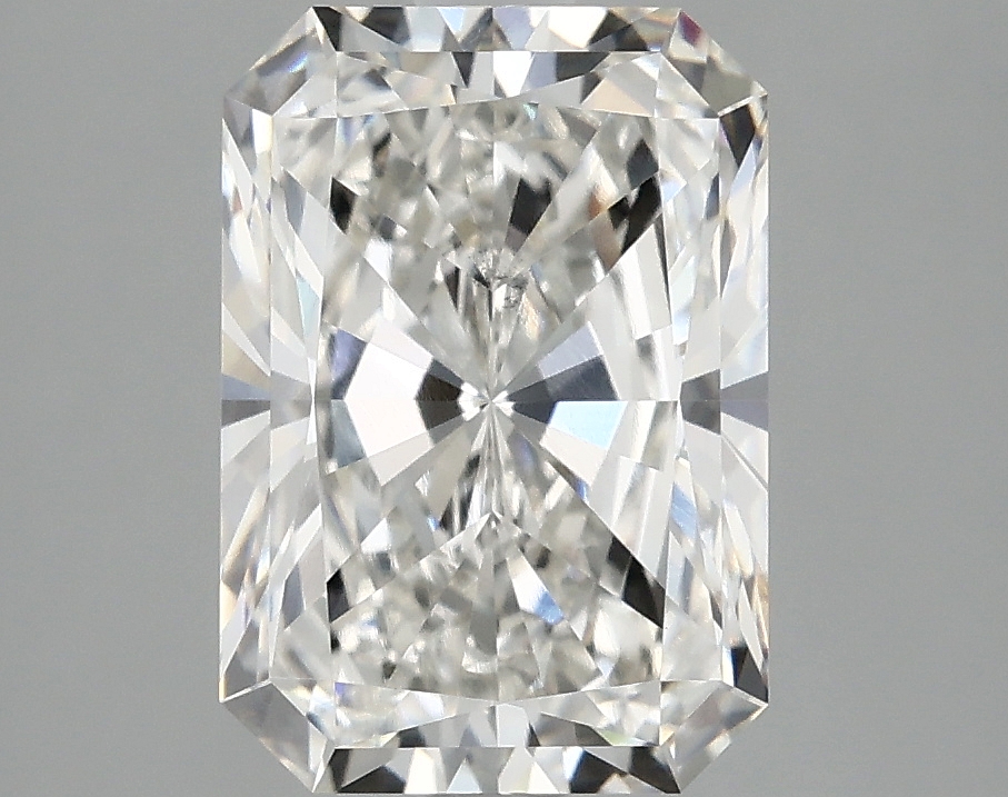3.10 CT Radiant Diamond