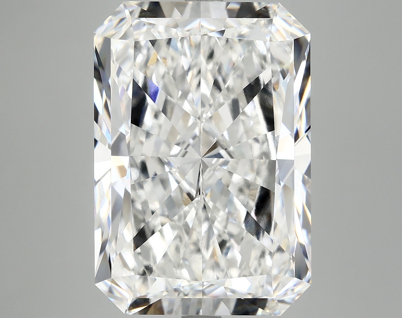 10.91 CT Radiant Diamond