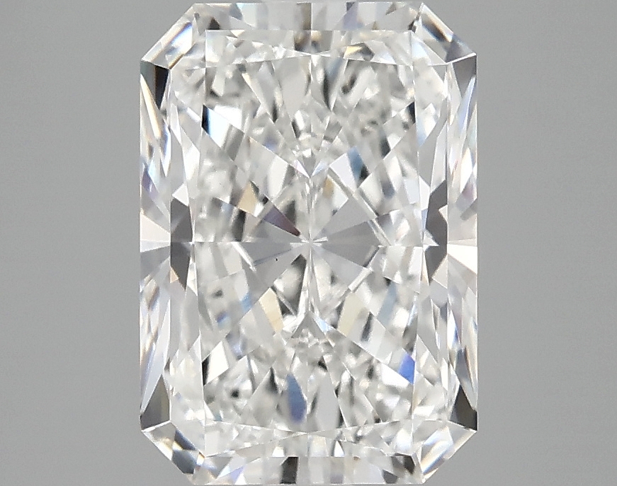 3.02 CT Radiant Diamond