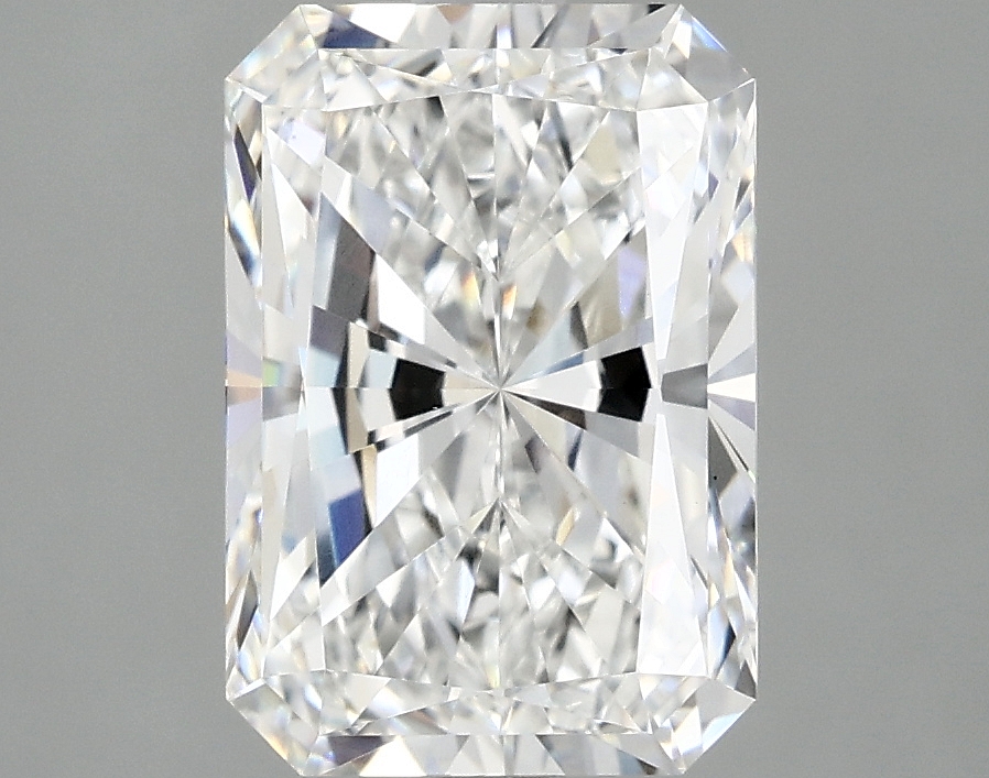 3.10 CT Radiant Diamond
