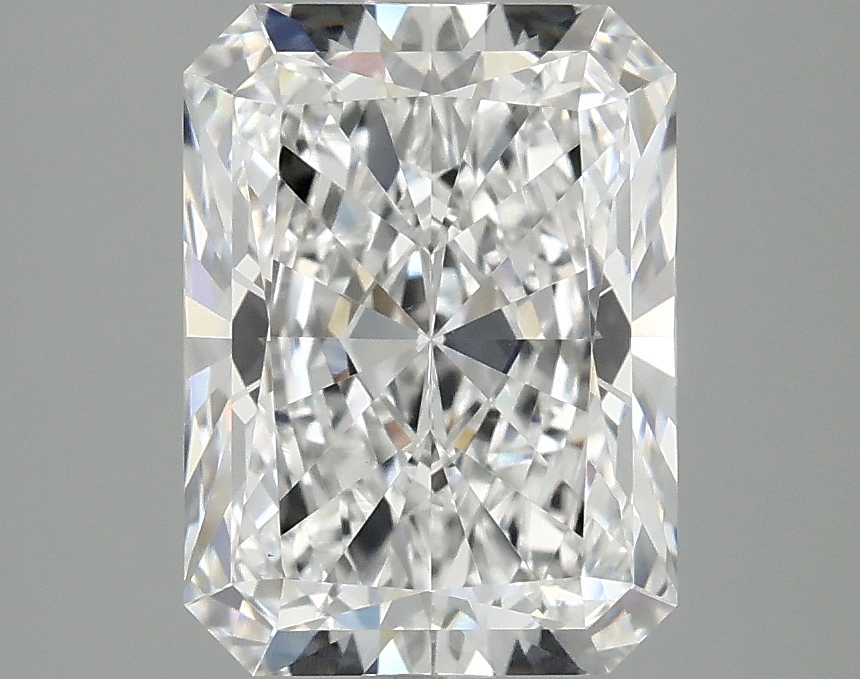 3.10 CT Radiant Diamond