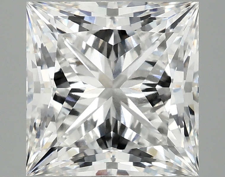 4.10 CT Princess Diamond