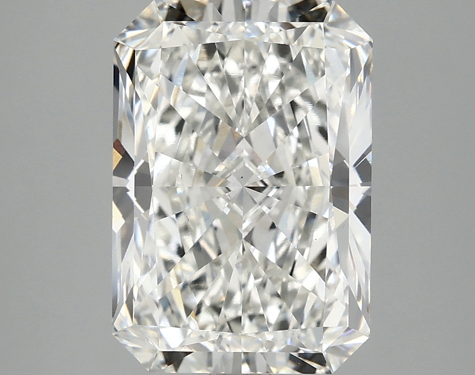 4.10 CT Radiant Diamond