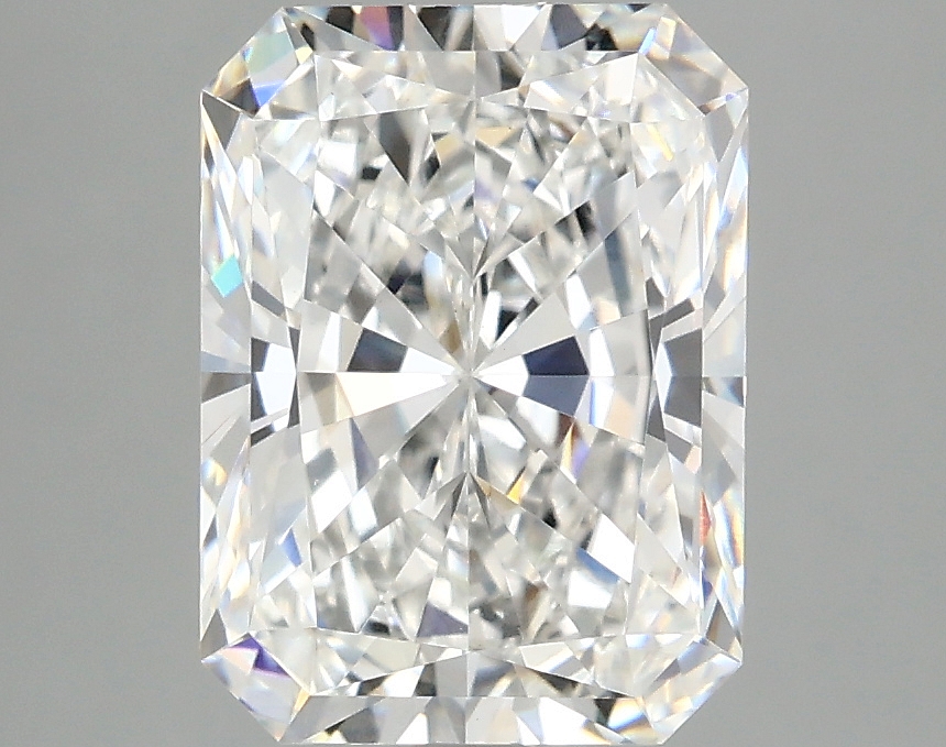 3.10 CT Radiant Diamond