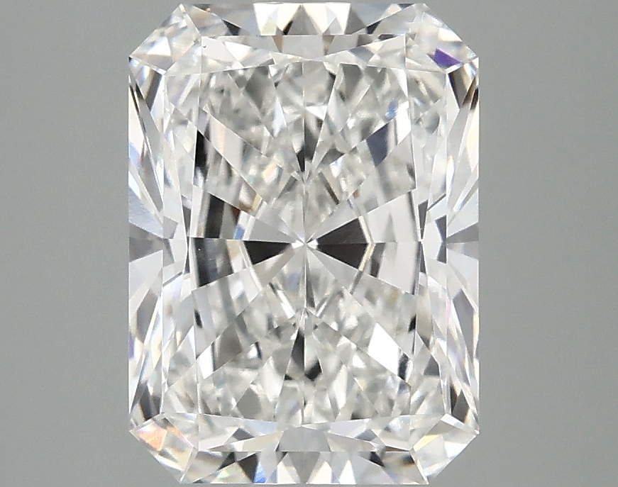 3.10 CT Radiant Diamond
