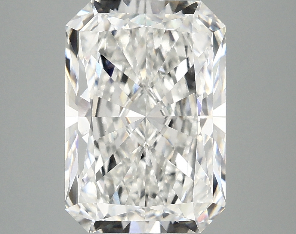 4.07 CT Radiant Diamond