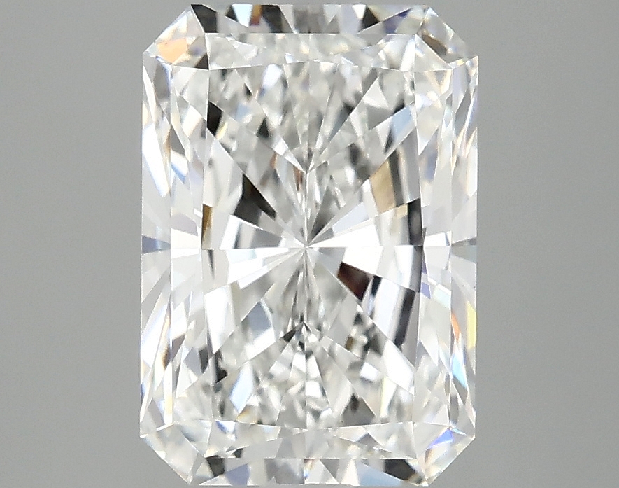 3.10 CT Radiant Diamond