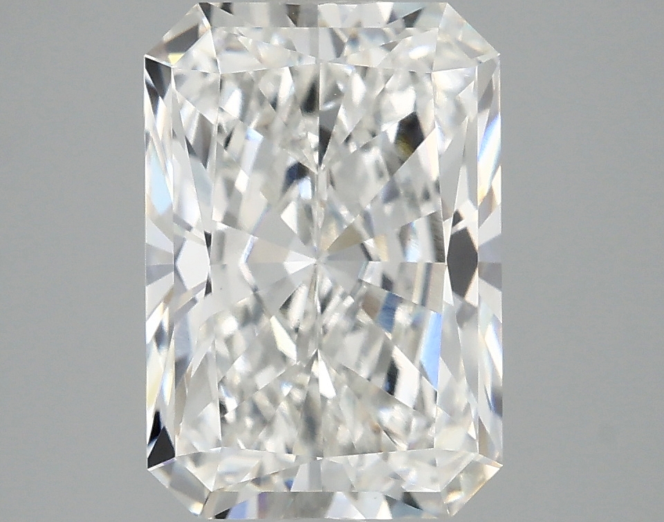 3.10 CT Radiant Diamond