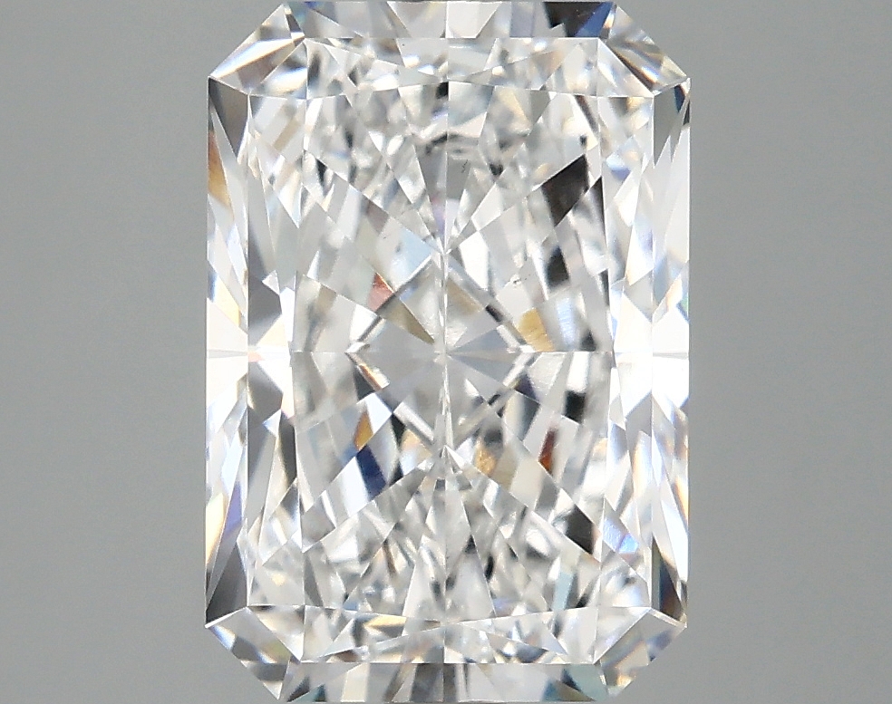 4.10 CT Radiant Diamond