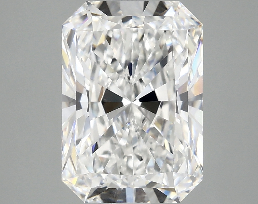 3.10 CT Radiant Diamond