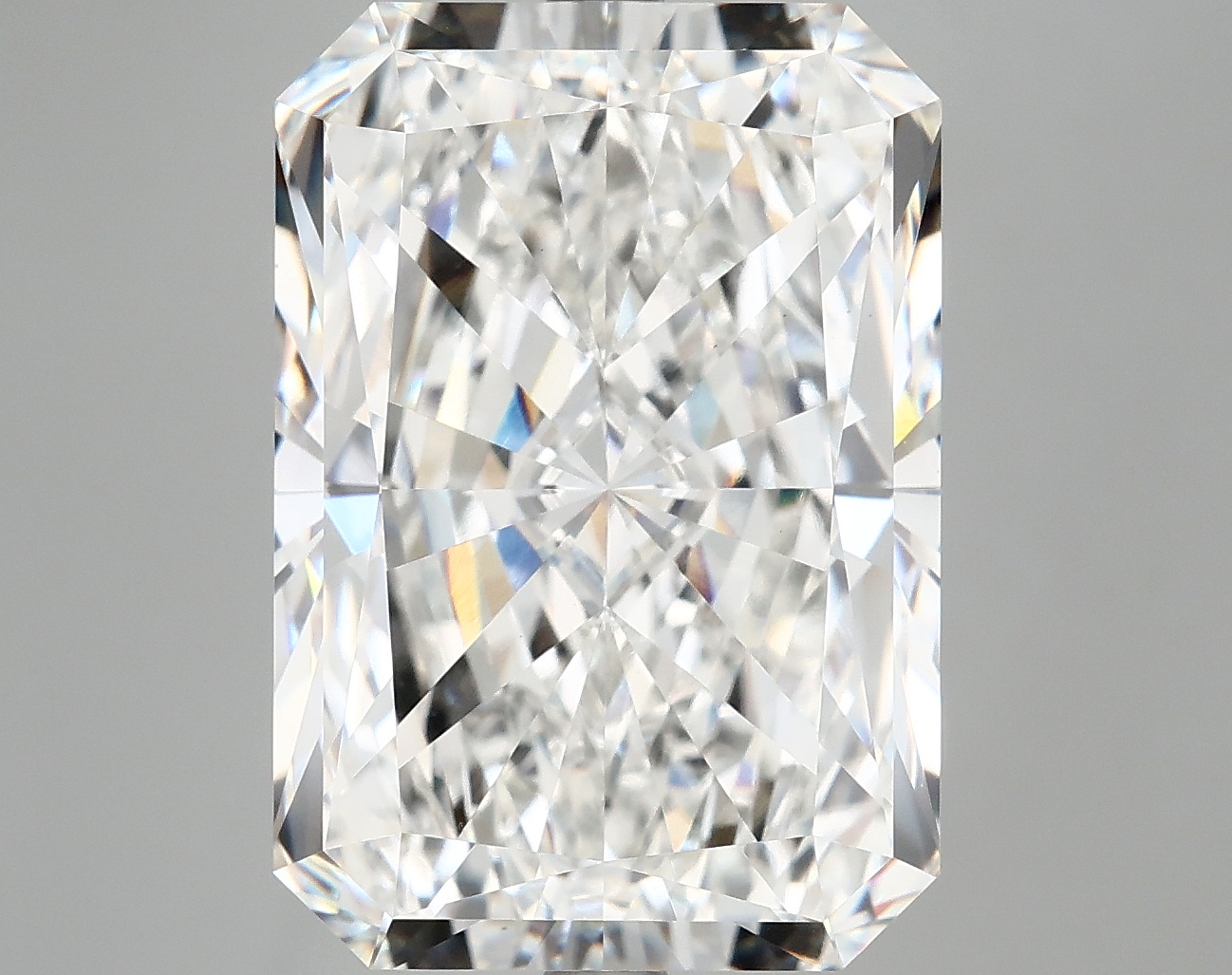 10.38 CT Radiant Diamond
