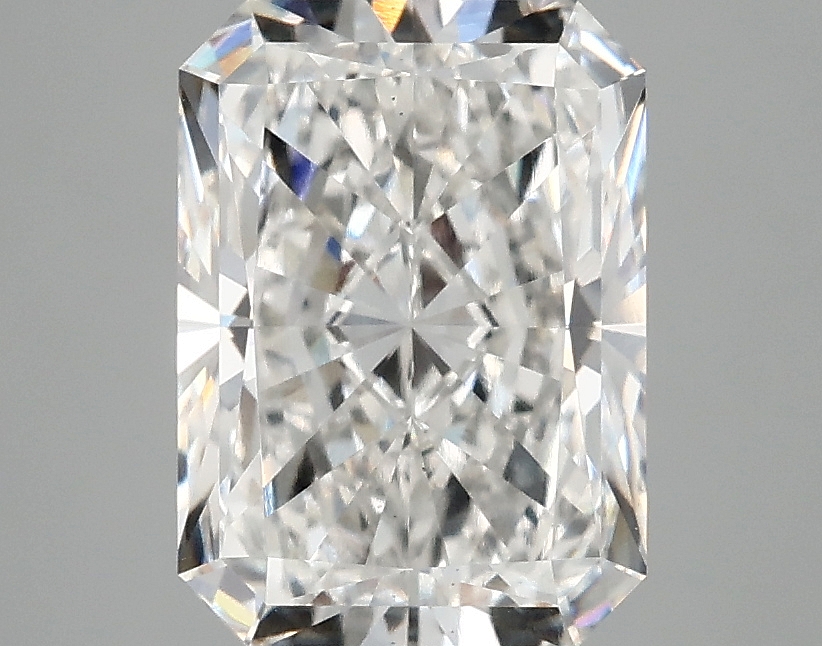 3.10 CT Radiant Diamond