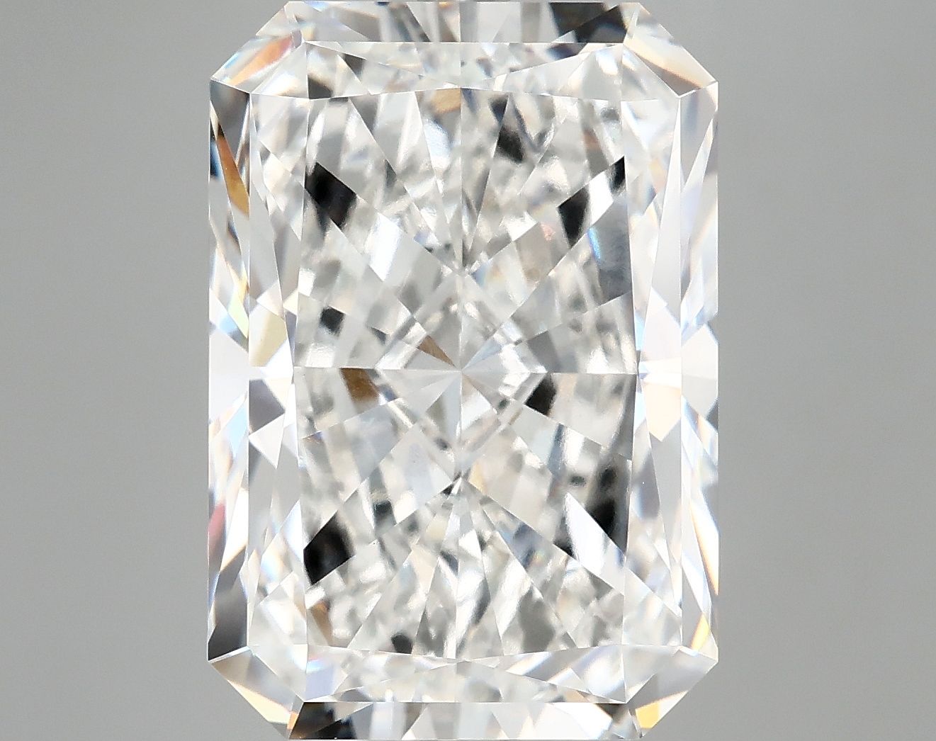 10.89 CT Radiant Diamond