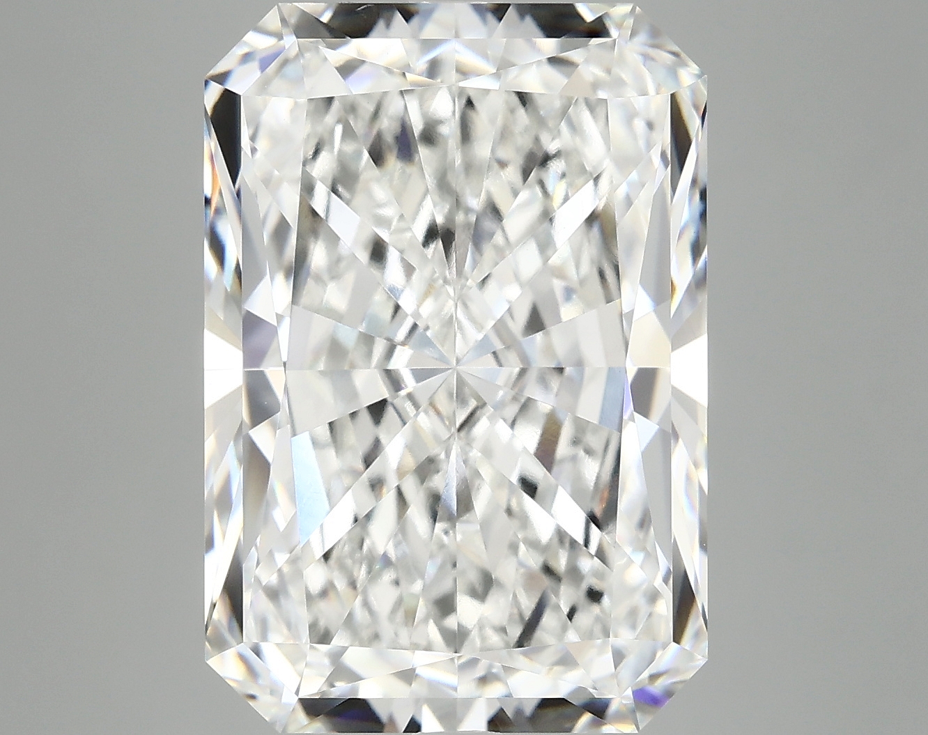 10.53 CT Radiant Diamond