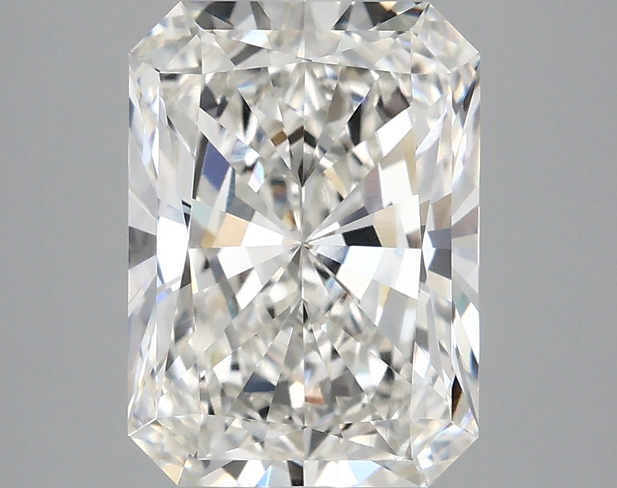 3.09 CT Radiant Diamond
