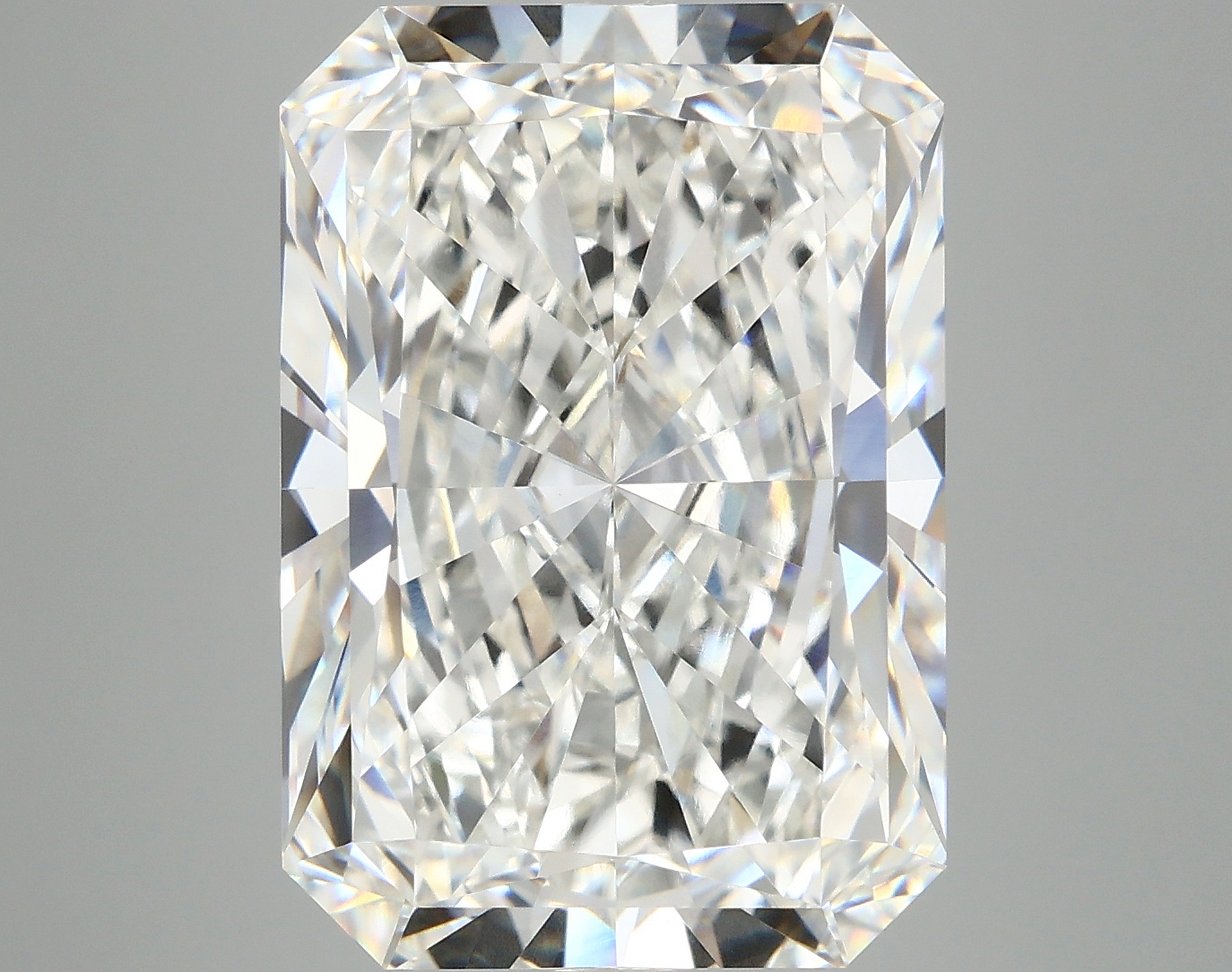 10.69 CT Radiant Diamond