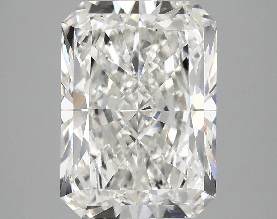 4.07 CT Radiant Diamond