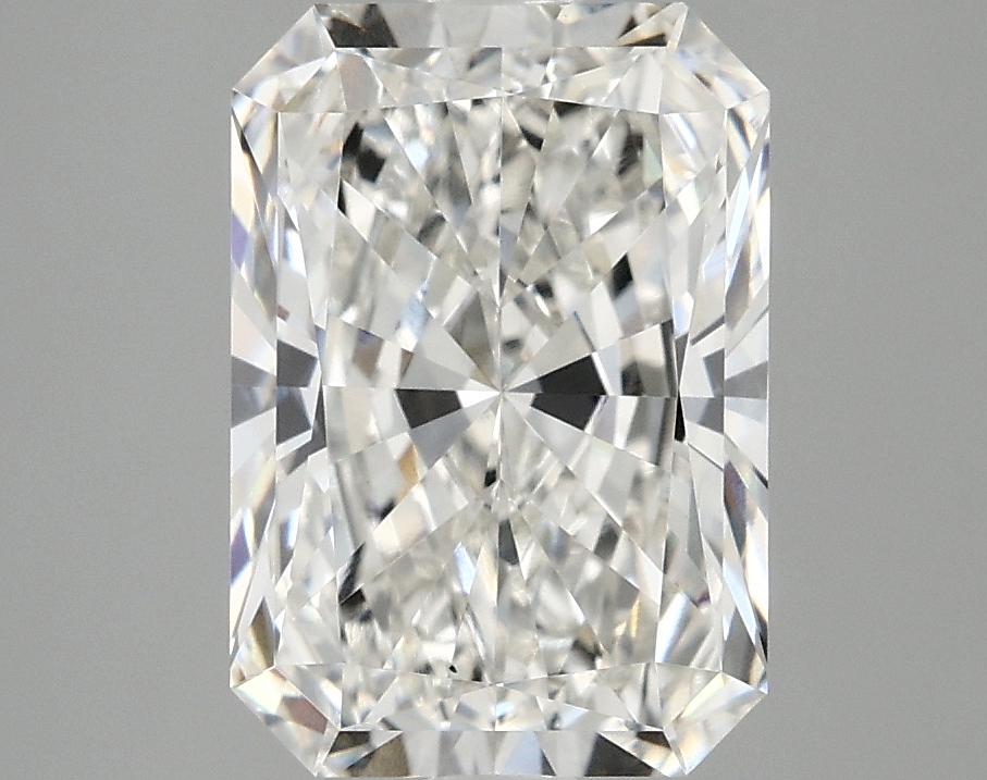3.10 CT Radiant Diamond