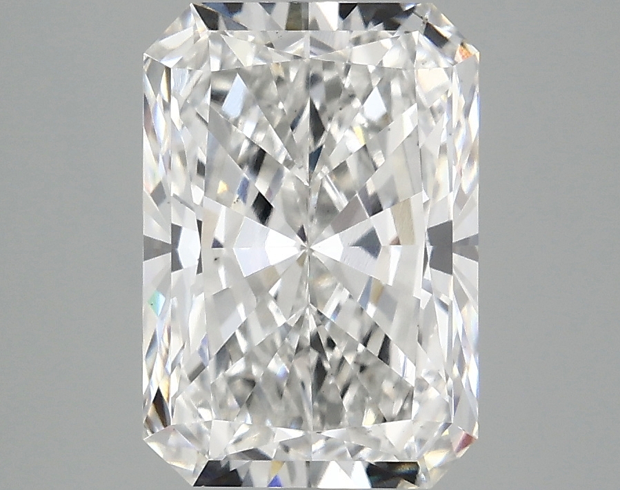 3.10 CT Radiant Diamond