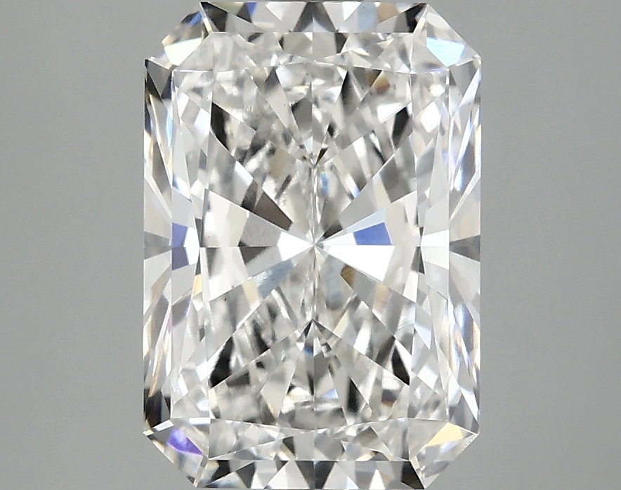 3.09 CT Radiant Diamond