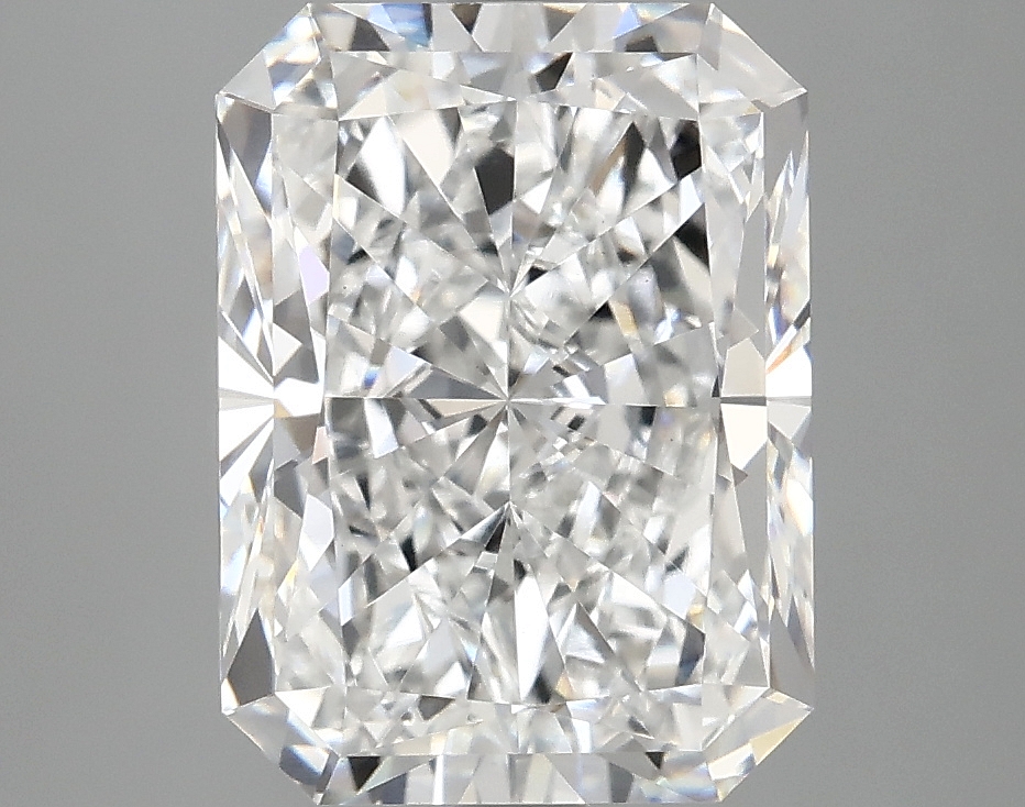 4.06 CT Radiant Diamond