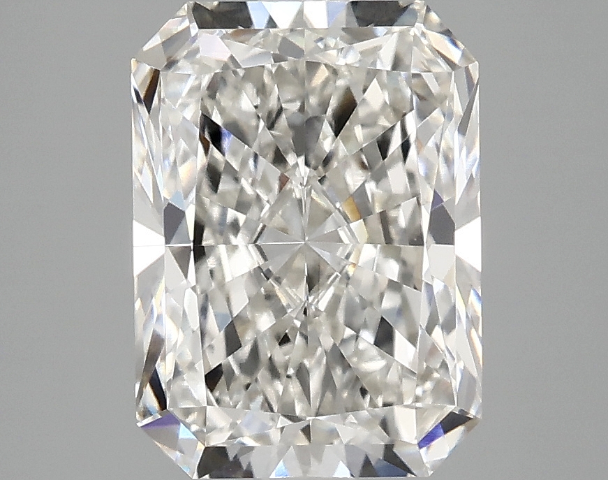 3.08 CT Radiant Diamond