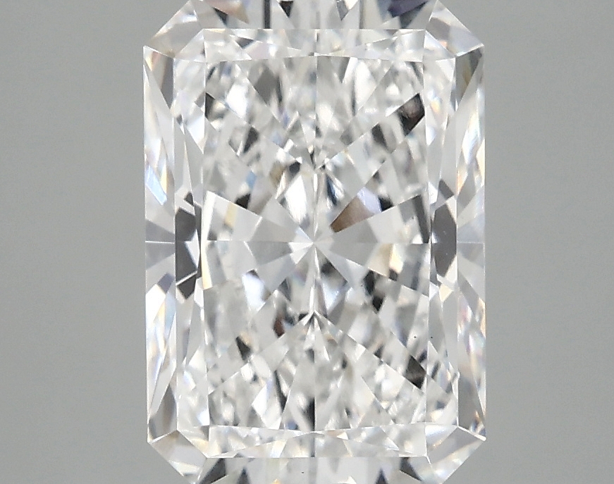 3.10 CT Radiant Diamond