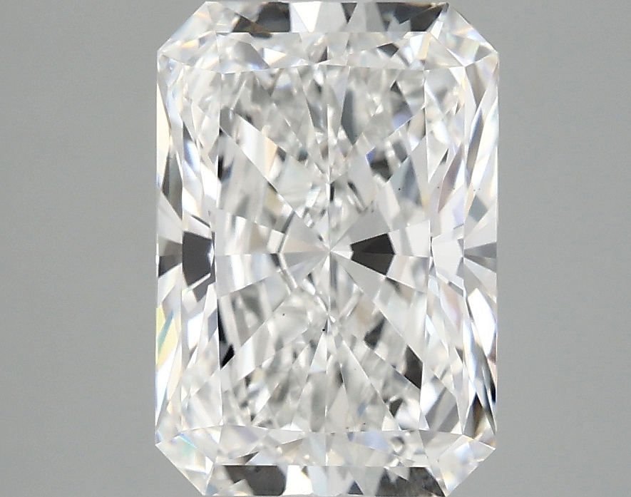 3.10 CT Radiant Diamond