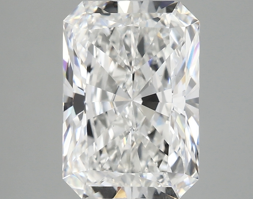 3.10 CT Radiant Diamond