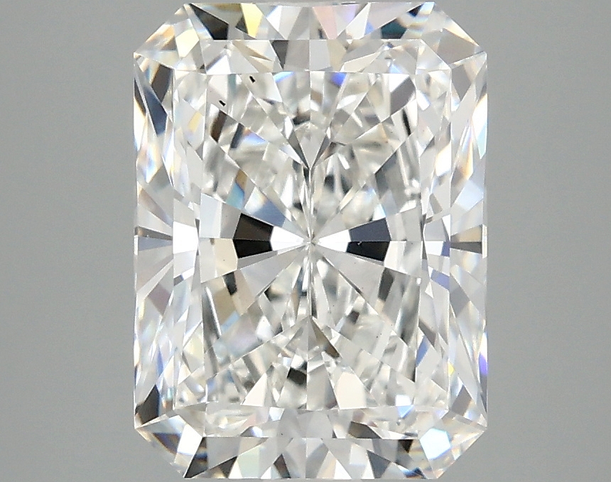 3.10 CT Radiant Diamond