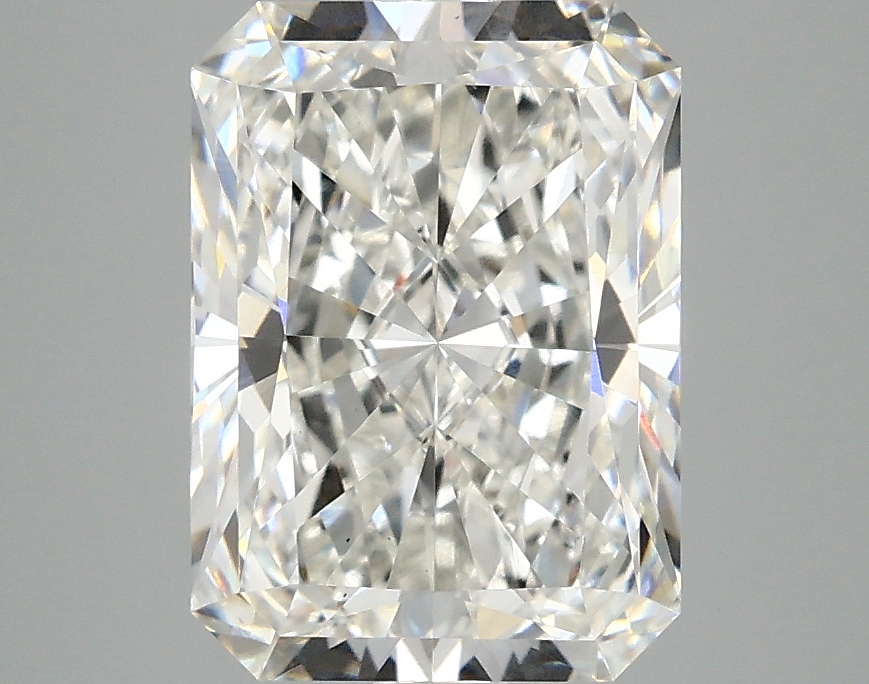 3.10 CT Radiant Diamond