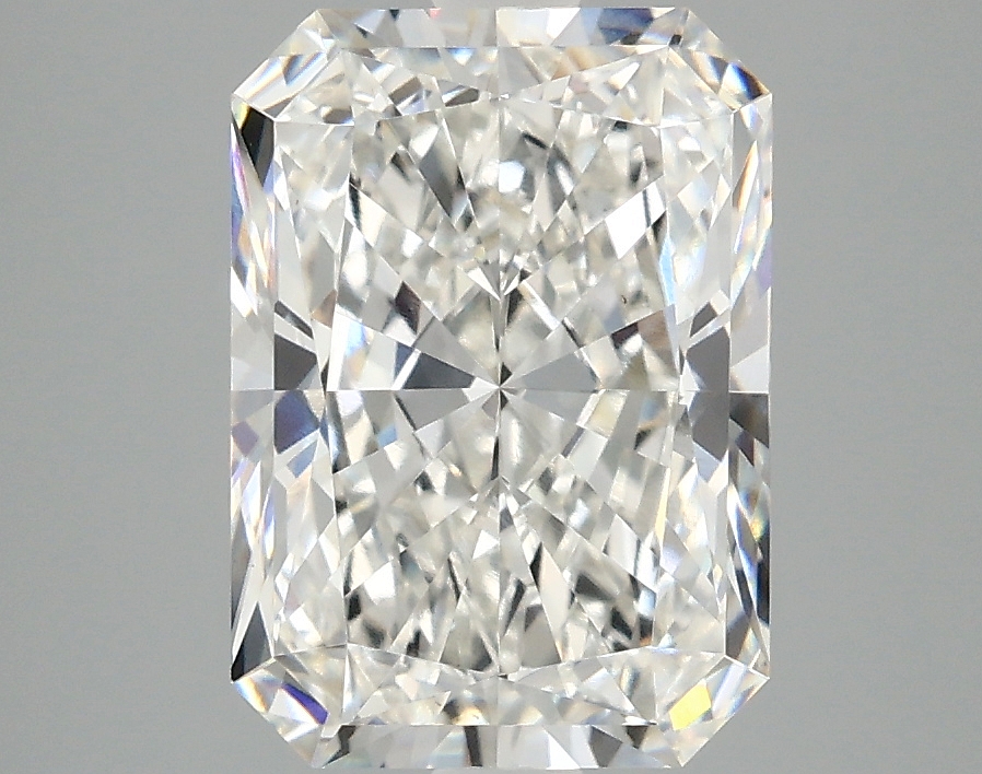 3.10 CT Radiant Diamond