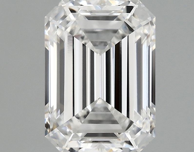 1.07 CT Emerald Diamond