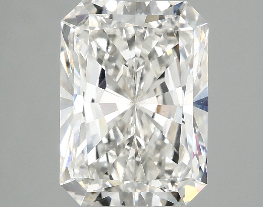 3.10 CT Radiant Diamond