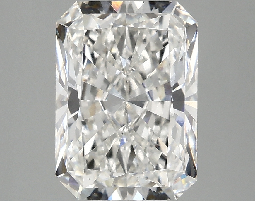 3.10 CT Radiant Diamond