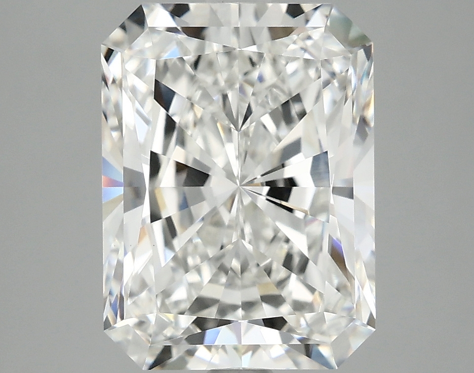 4.07 CT Radiant Diamond