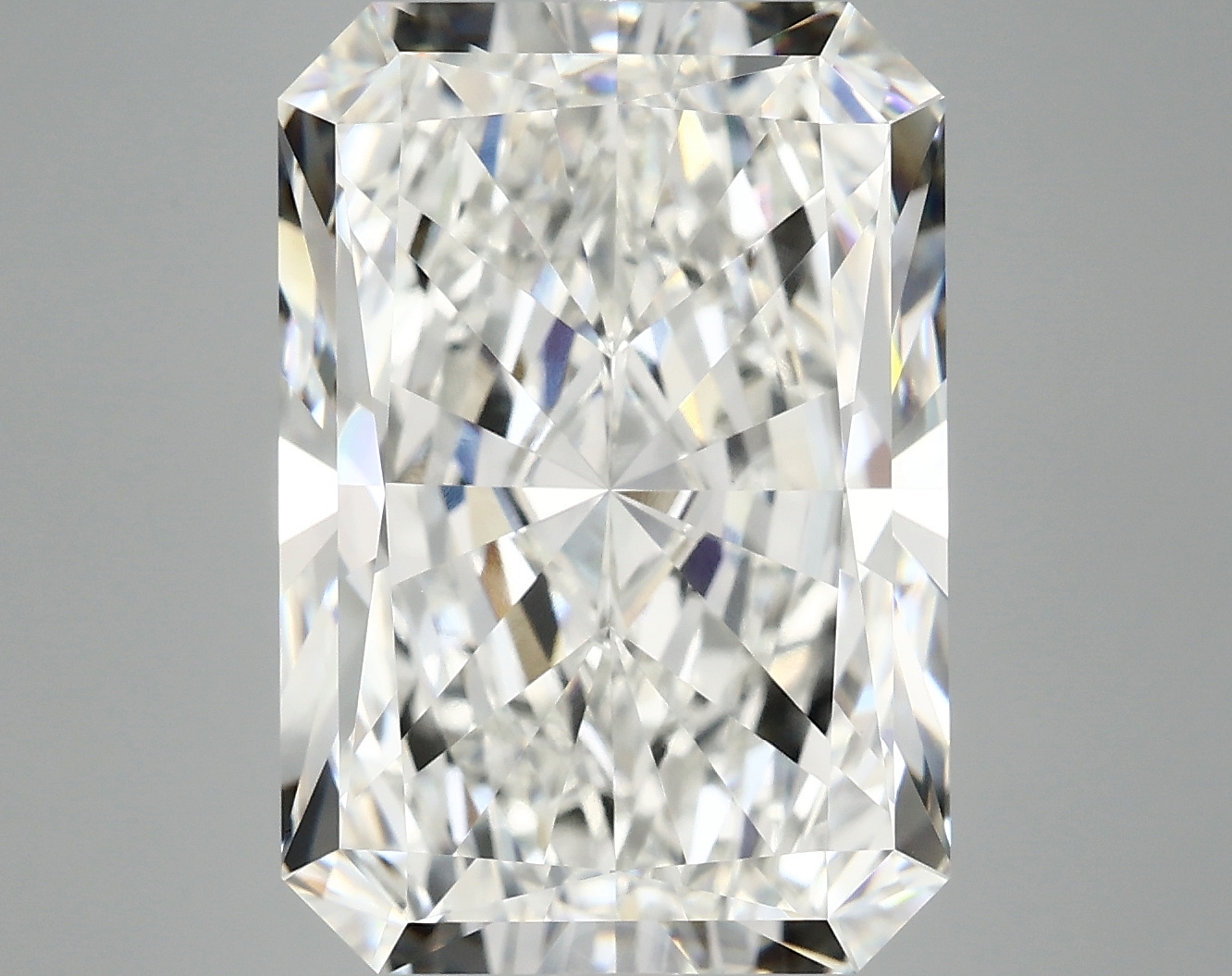 10.42 CT Radiant Diamond