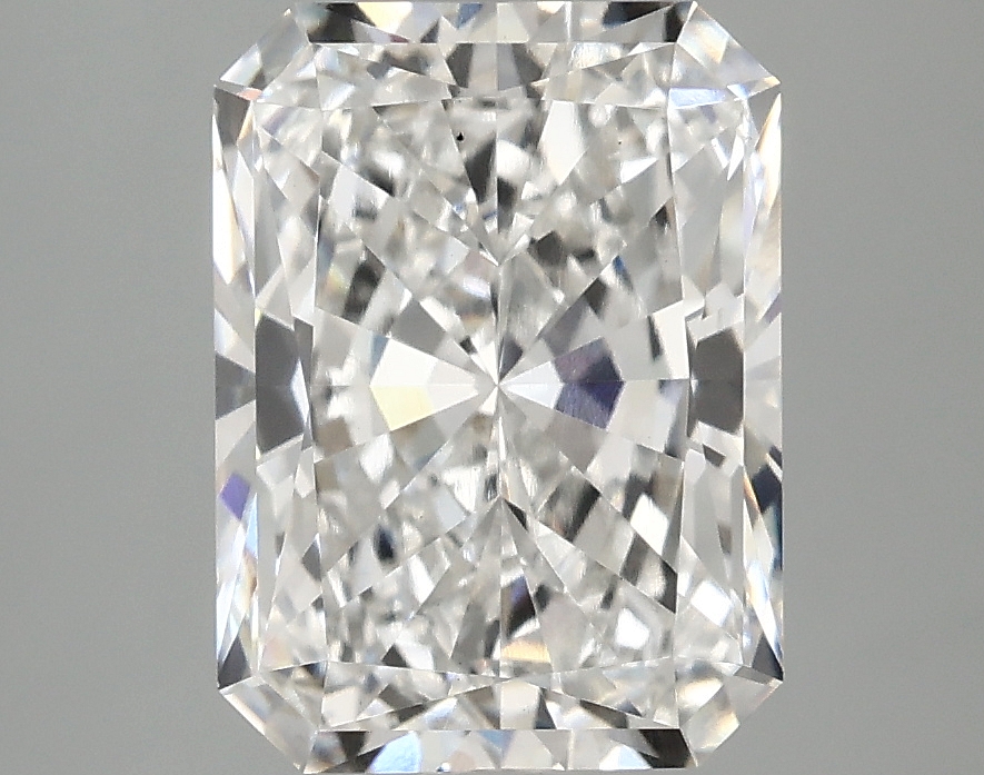 3.09 CT Radiant Diamond