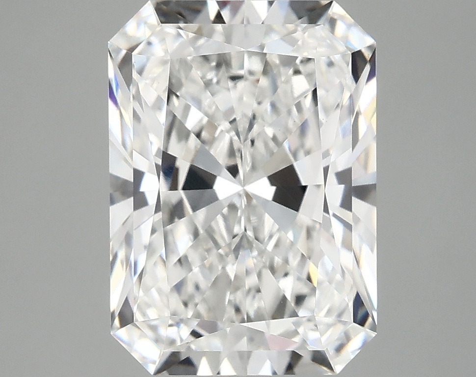 4.10 CT Radiant Diamond