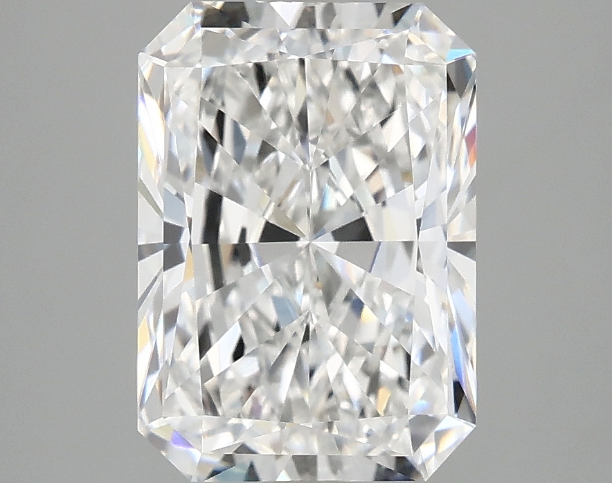3.09 CT Radiant Diamond