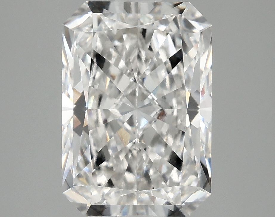 3.08 CT Radiant Diamond