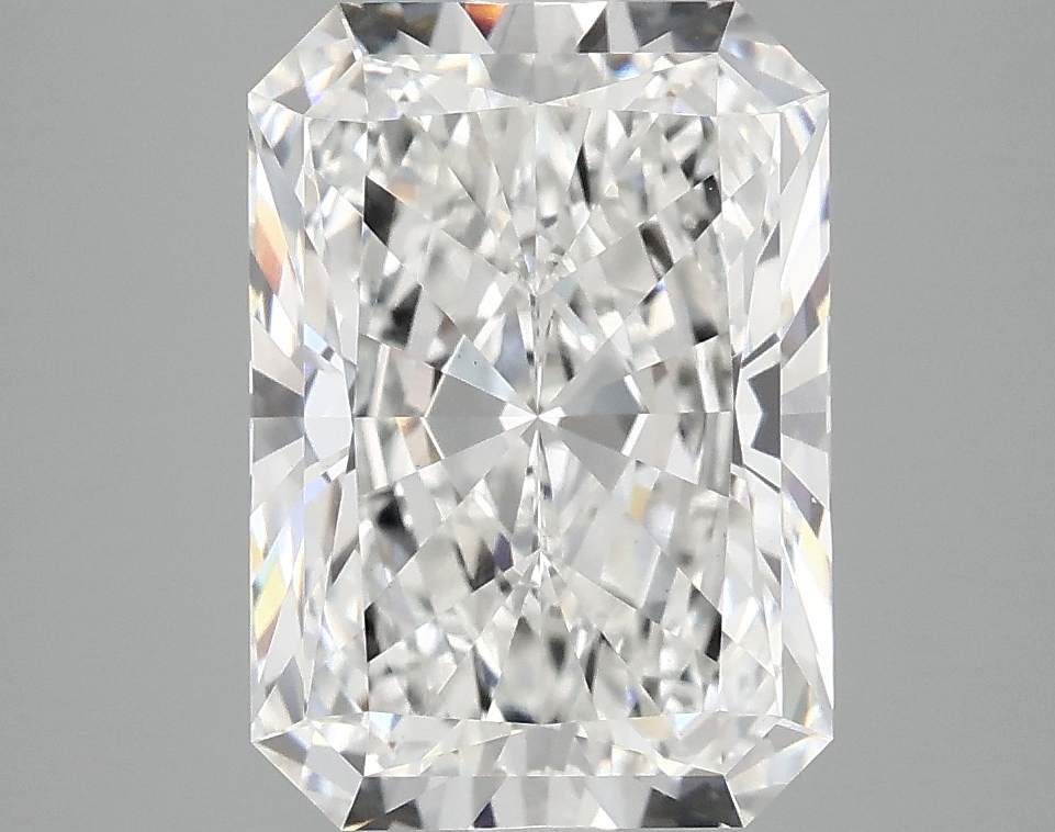 4.06 CT Radiant Diamond