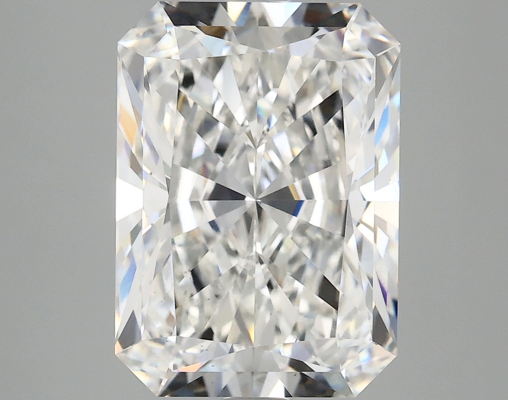 4.10 CT Radiant Diamond