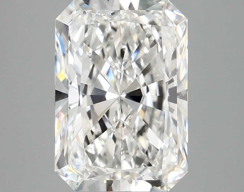 4.09 CT Radiant Diamond