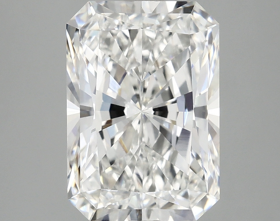 4.09 CT Radiant Diamond